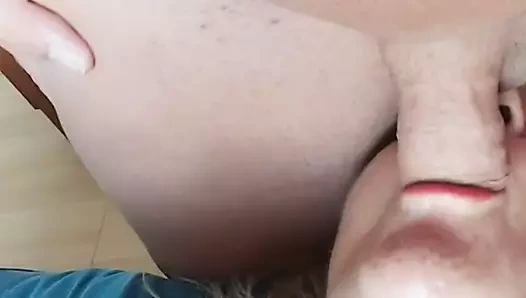 Una buena mamada de la rubia madura!!!