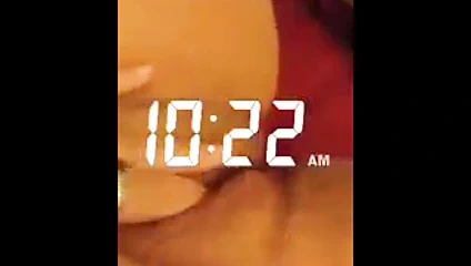 Dik bbw okşayarak kendini