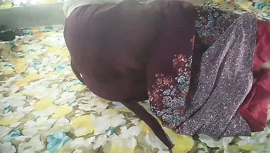 Bf sanga raat vari chikayera aauda ni kati na pugeko yo puti lai laado le