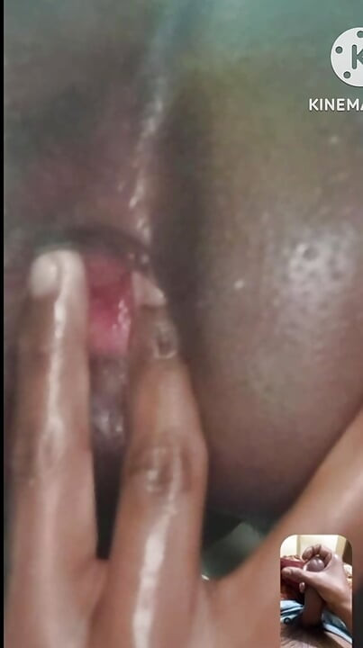 Desi delhi boy sex chat with me and put finger in ass