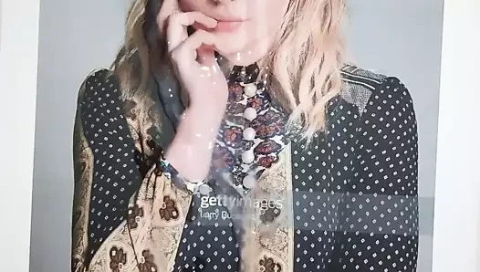 Chloe Grace Moretz için bolca döl