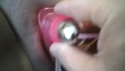 İskoç sürtük klitoris pompası ve kateter.