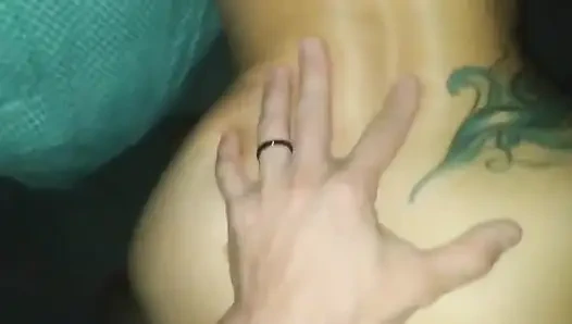 Ateşli hatun büyük yarakla şaşırttı ve sikildi-bakış açısı