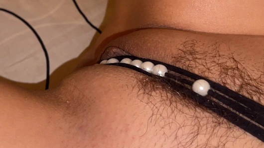 Kıllı amcığın orgazmının yakın çekim