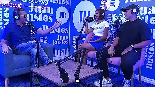 Seksi avukat Aishadanveer juan bustos podcast'inde mahkumla sikişiyor