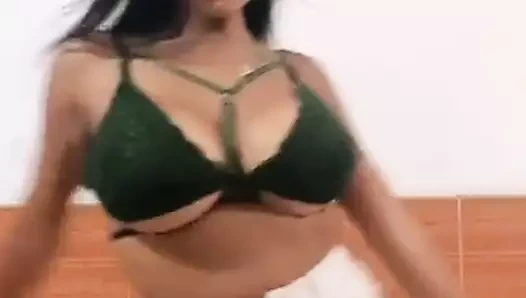 Vp09 - angelli diaz 4ukm