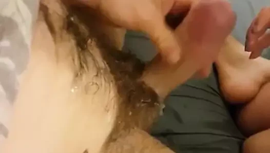 Toni, seksi İngiliz sürtük