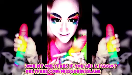 Gökkuşağı dildo fagboi ile seni sikebilirsem yorum yap