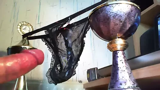 Tanga abgespritzt ipinde boşalma