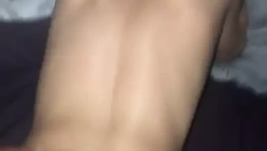 Canavar bbb için sıkı kedi