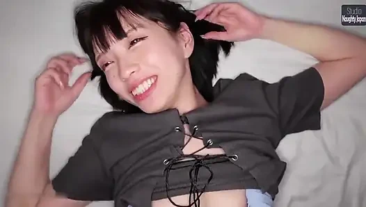 Instabil fangirl típus. A rögeszmés kezelés creampie-függőséggel végződik