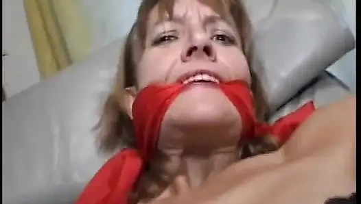 Alman Kapılarının Arkasında Özenle Siktir Edilir - Tam Film