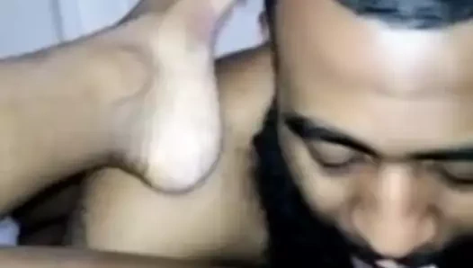 Profesyonel kedi zevki (dikey mod)