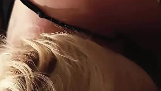 Fingering beautifull mature girlfriend and she sucks my dick