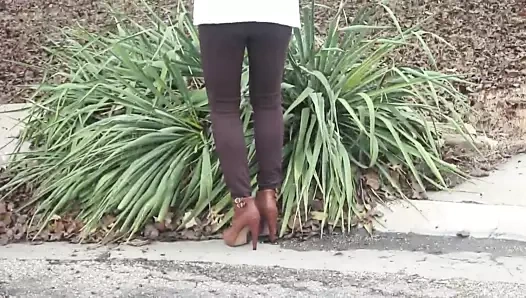 Botlarımda posta almak