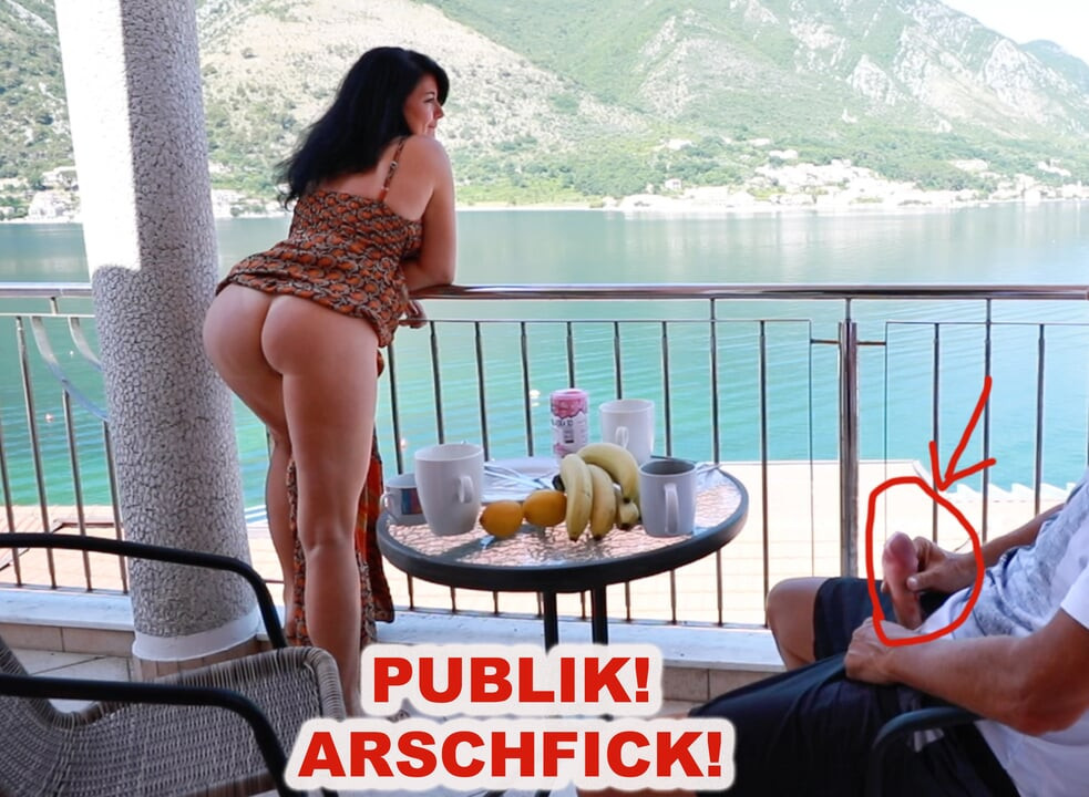 OTEL HALKA AÇıK! OTEL TERASıNDA SIKILIYOR!