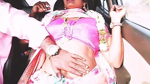 Hintli arabada seks pembe sari yenge erkek arkadaşıyla sikişmeye çalışıyor. Telugu Firty Konuşuyor.