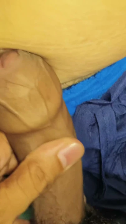 Desi bhabhi emiyor ve deepthrot my Dick finally cum in mouth in hindi | Bölüm 2