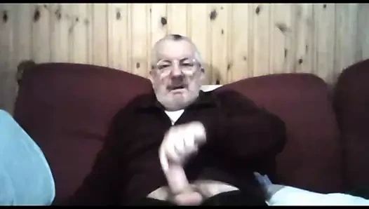 Dede kameraya boşalıyor