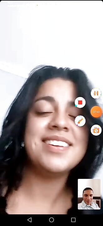 Görüntülü görüşmede ateşli seks