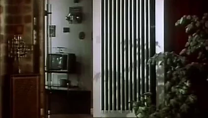 Derriere Le Miroire Sans Tain