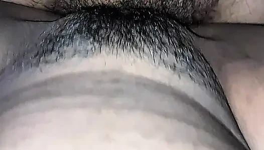 Hintli kadın uzun bir süre sonra sert ve mutlu hissediyor