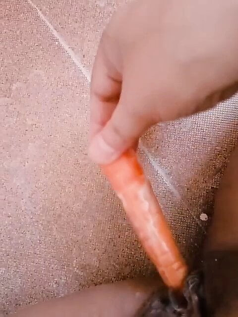 Havuçla en son mastürbasyon videosu
