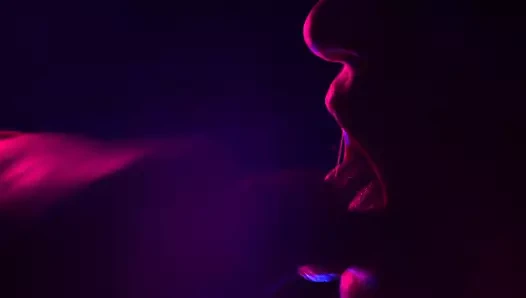 bana oral seks alıyorum