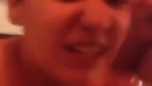 dos pollas para ella