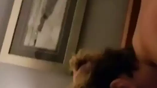 Merhaba de webslut 132- kötü milf ağzında horoz ile inliyor