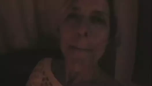 Yüzümde çok fazla boşalma var mı 2. daha iyi ses