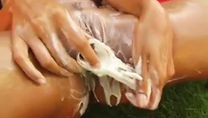 Bana pembe çarpıcı esmer lara zevkler ona kedi içinde