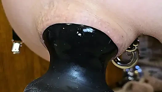 Longpussy. Devam et, kendine bir şey yapamıyorsun.