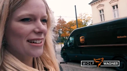 Muhafazakar Claudia Swea gizli sürtük! Wolff Wagner