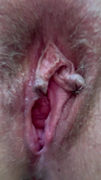 Ты хотел кончить в эту дырку? Можешь сделать это очень быстро? - Milky Mari