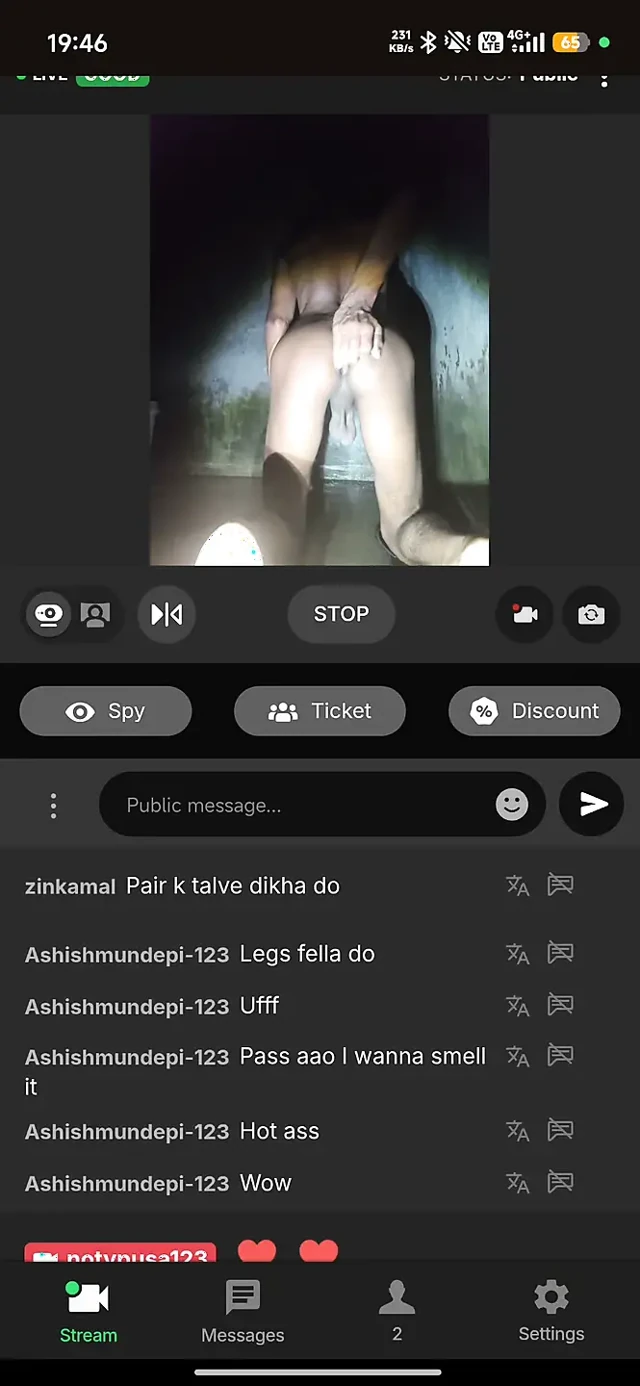 Stripchat'te canlı yayın