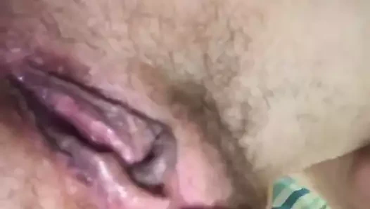 Karısı ve oyuncak!!