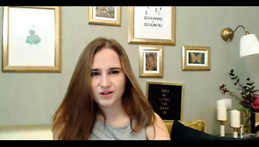 Güzel dik genç binicilik ile yapay penis