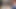 Bir masaj terapisti küçük yarağı üzerinde büyüsünü yapıyor