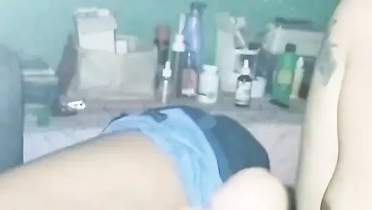 Yüzüme boşalmayı gerçekten seviyor.