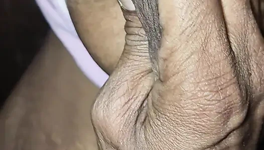 Hintli kayınbiraderi kayınbiraderi baştan çıkarıyor