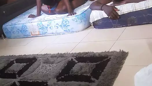 Erkek arkadaşım beni iyi sikiyor