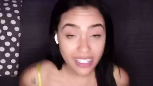 Tiktok canlı seksi kız dow bluz ve nipslip 1