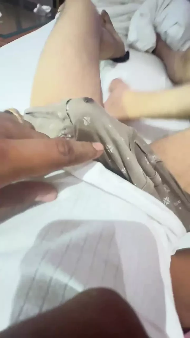 Horny Indian Girlfriend Fucked In Hotel Room