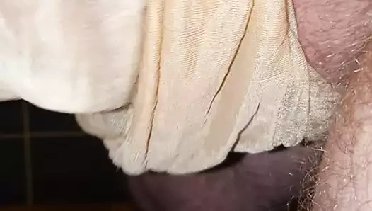 cumming karısı gizlemek çorap