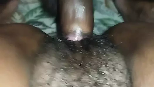 Delhili kız erkek arkadaşıyla sikişiyor