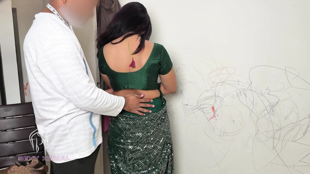 I will go to the gentle tailor of mine, I will also give you blossoms.