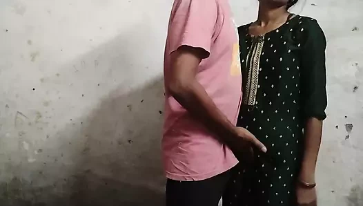 Hintli desi kız seks videosu