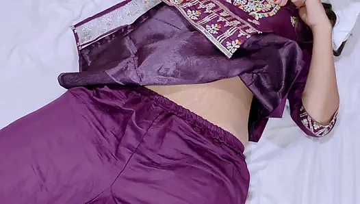 Azgın nepalli hatun büyük götlü domaltarak yüksek sesle inliyor