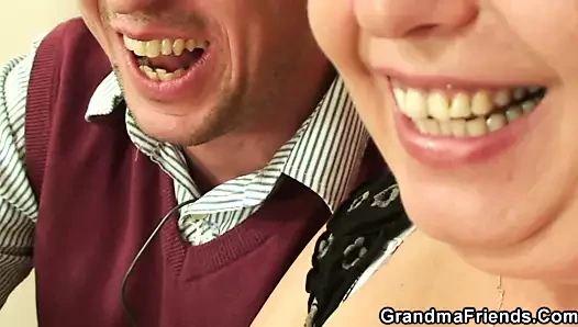 pov film ile busty olgun yağlı binicilik horoz